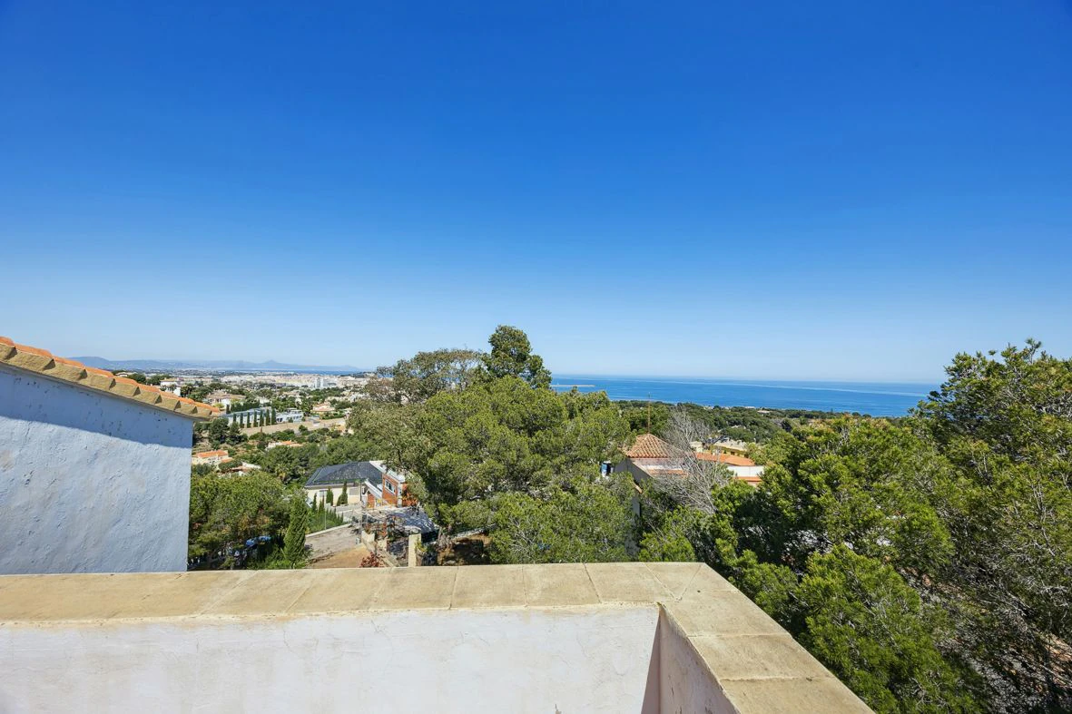 Large villa with the most stunning views of Dénia.