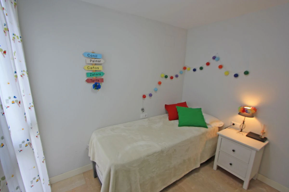 APPARTEMENT CONFORTABLE AVEC VUE SUR LA MER À VERGEL MAIS À 500 M DES PLAGES DES MARINAS À DÉNIA