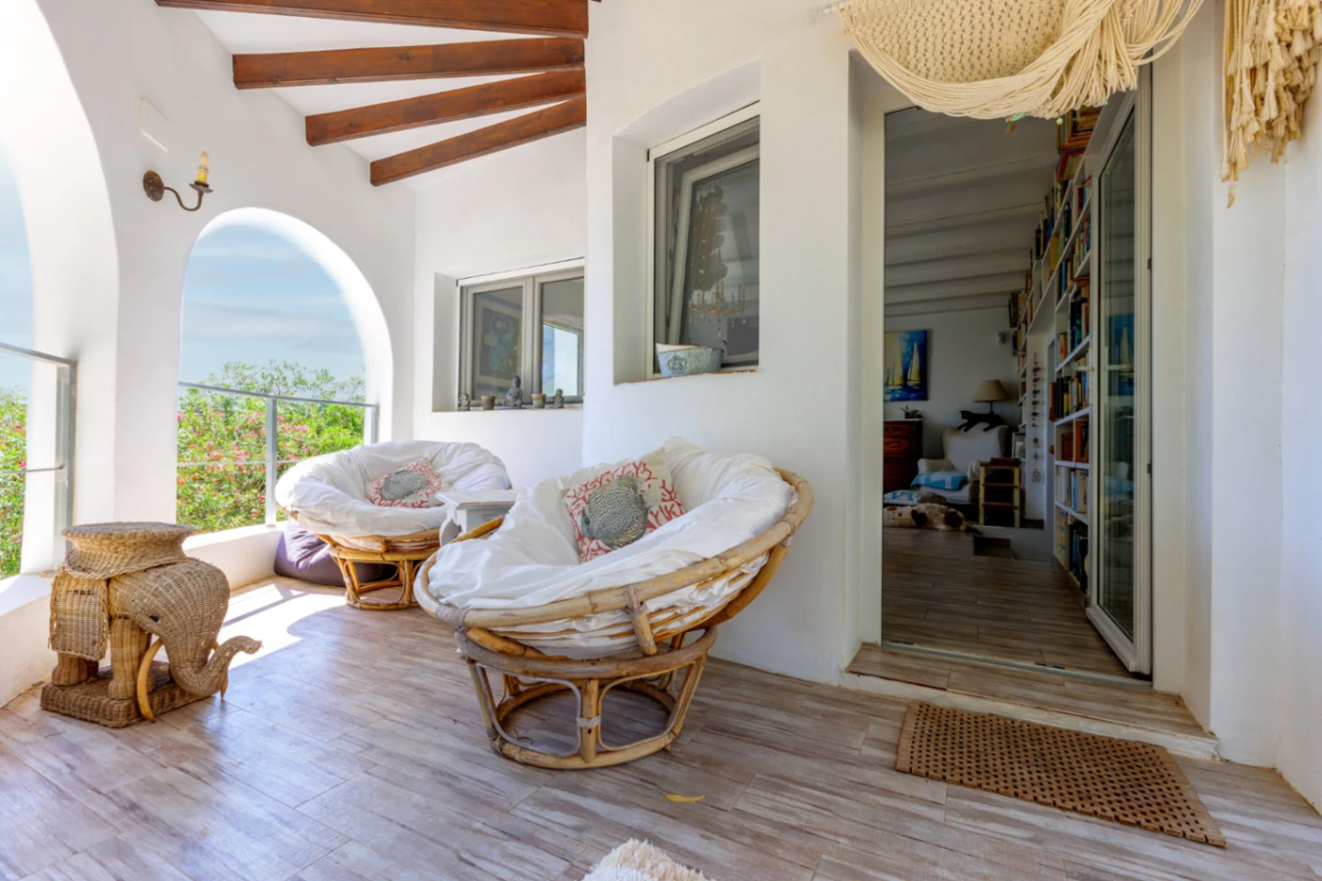 IBIZAN VILLA IN MONTGO DENIA