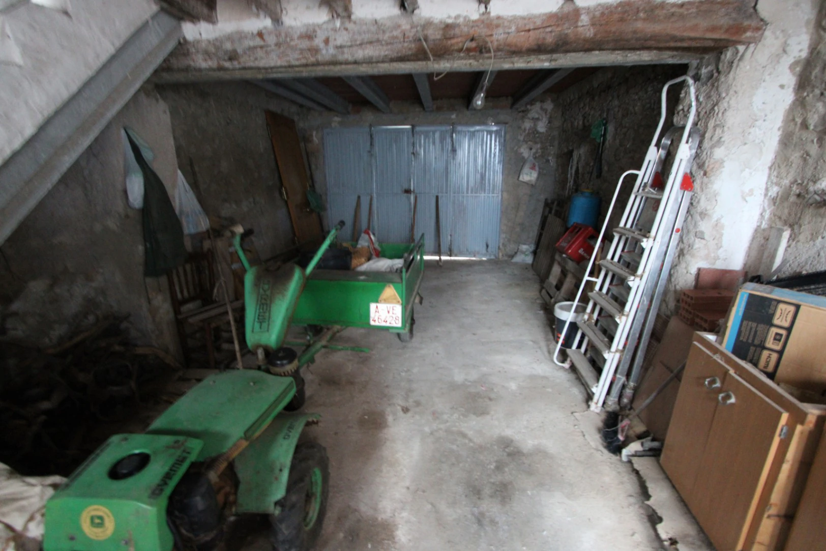 Village house for sale with garage in Murla