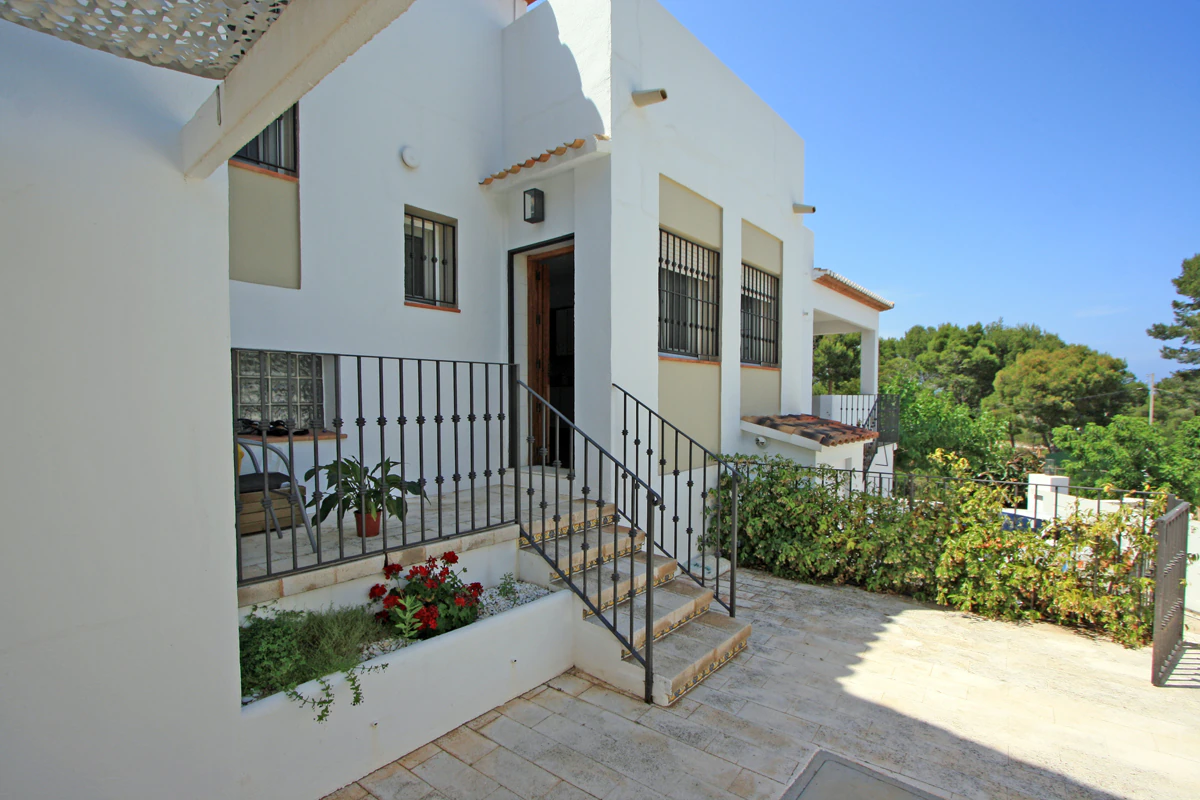 Magnificent villa for sale in Las Rotas, Dénia