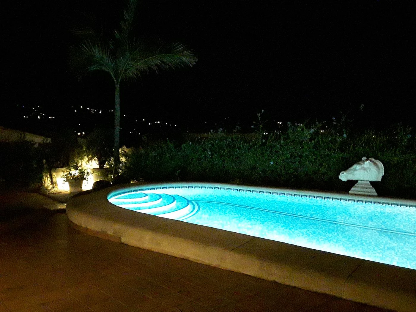 Villa with views of the sea, on the Montgo in Denia