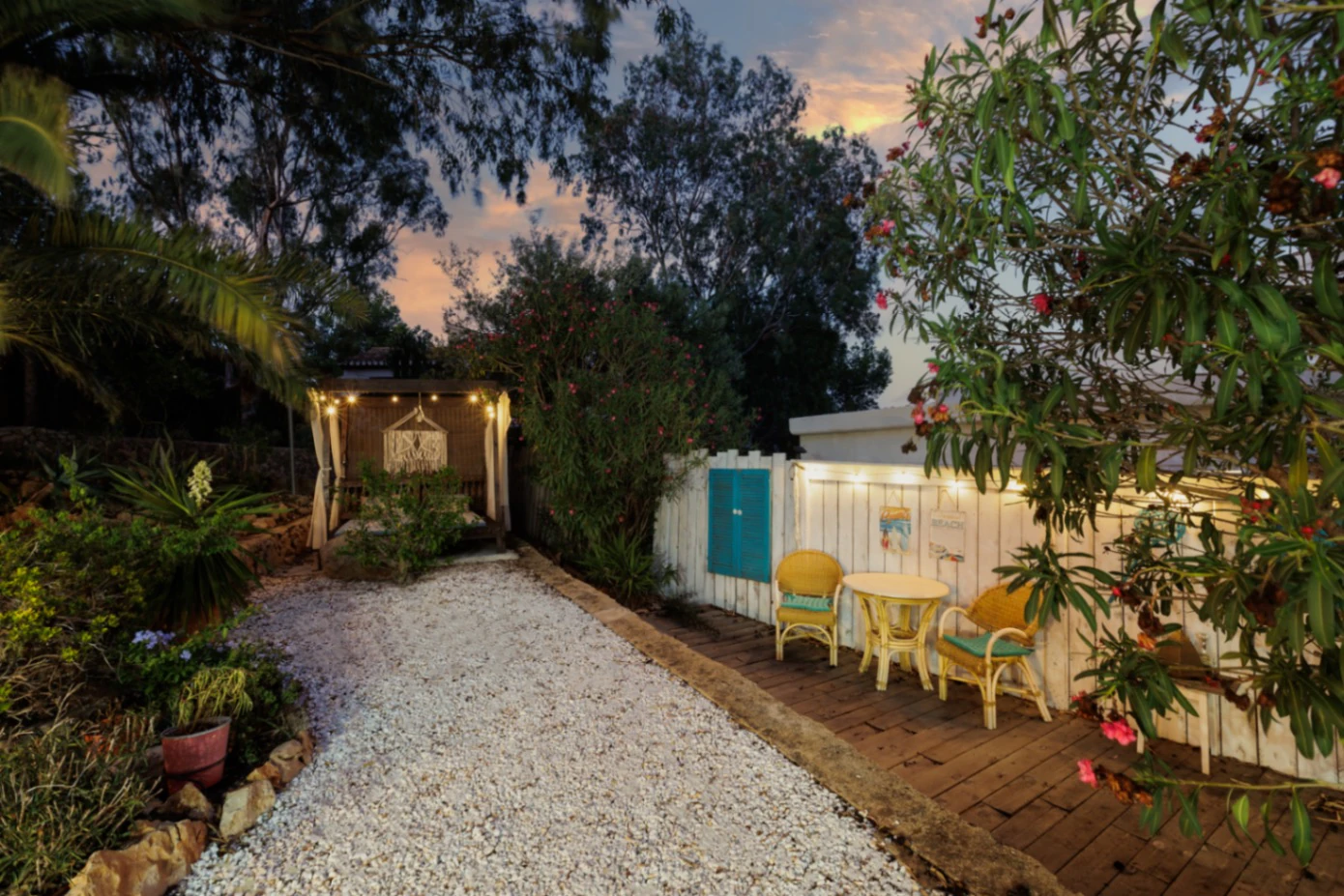 IBIZAN VILLA IN MONTGO DENIA