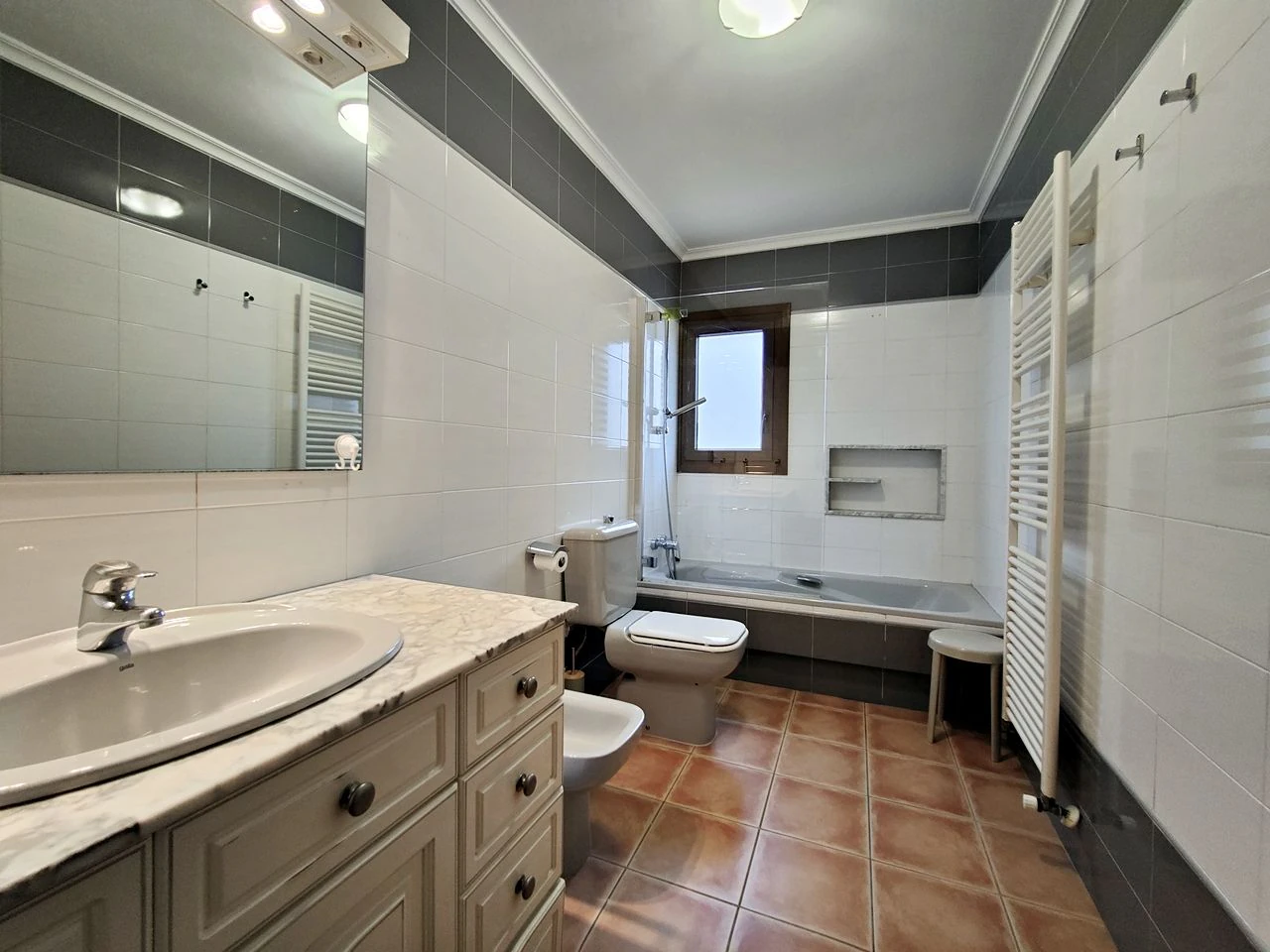 CHALET IN LAS ROTAS