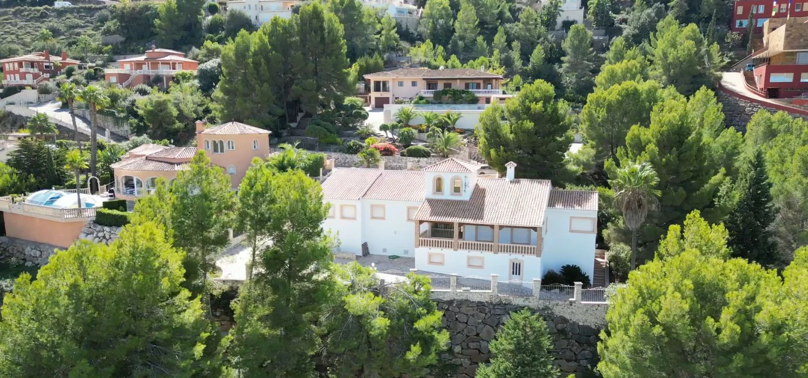 VILLA À VENDRE À LA SELLA