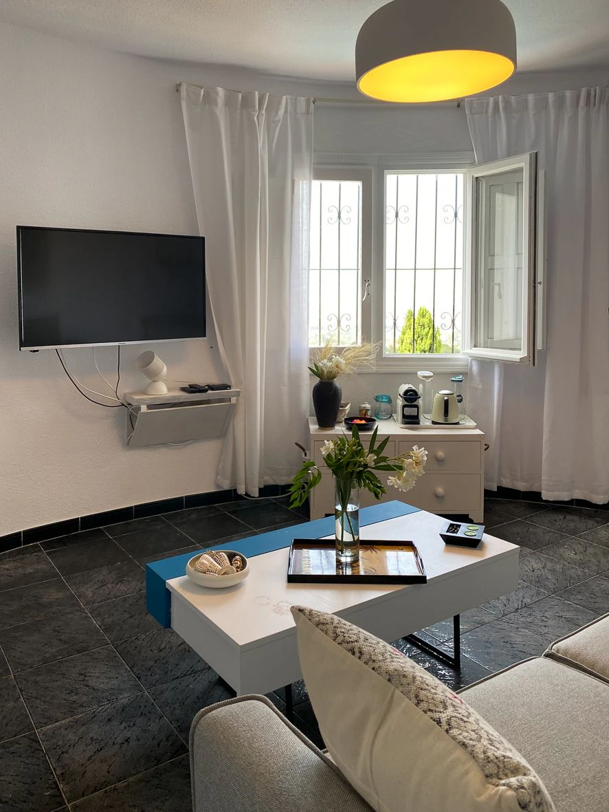 Classic villa in Dénia with views