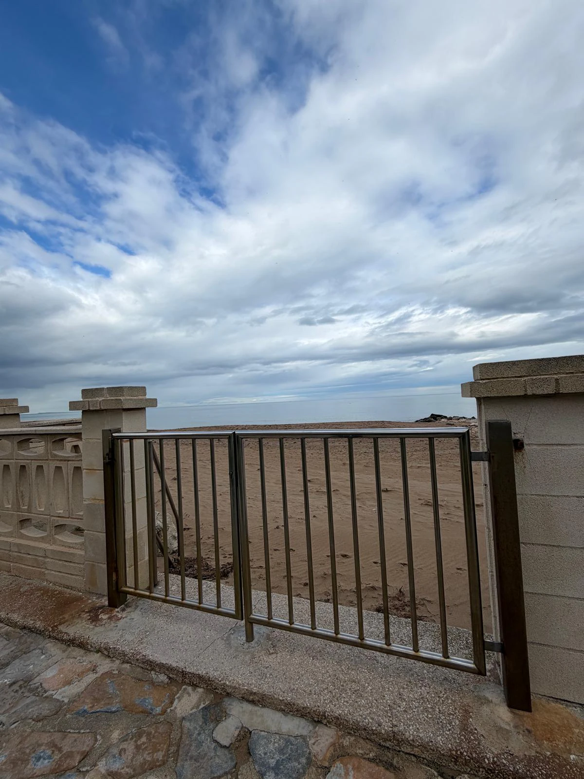 Apartamento en venta de 2 dormitorios con vistas al mar