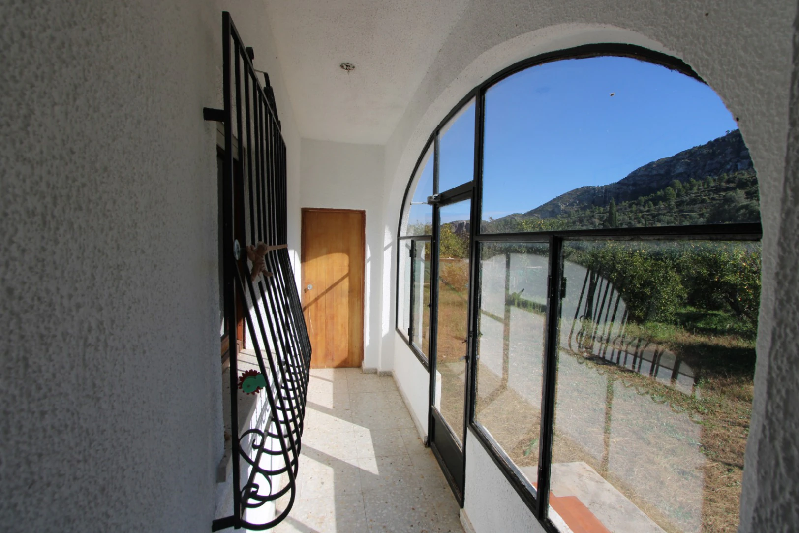 Maison de campagne à vendre à Llosa de Camacho
