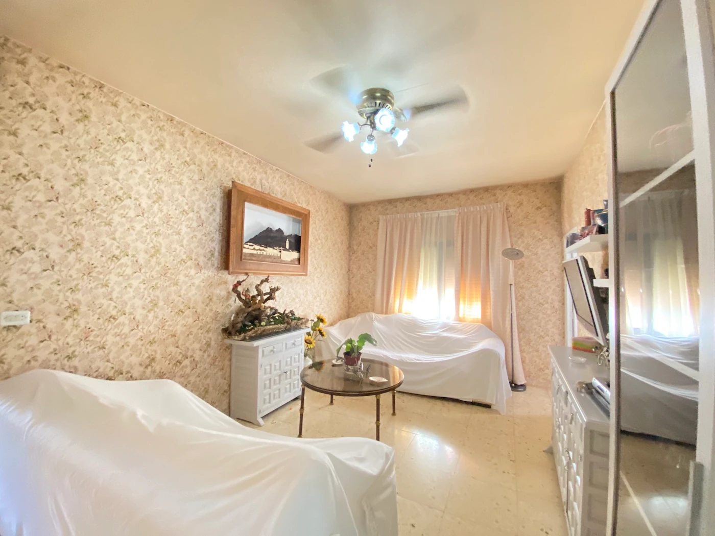 VILLA EN VENTA EN PEDREGUER