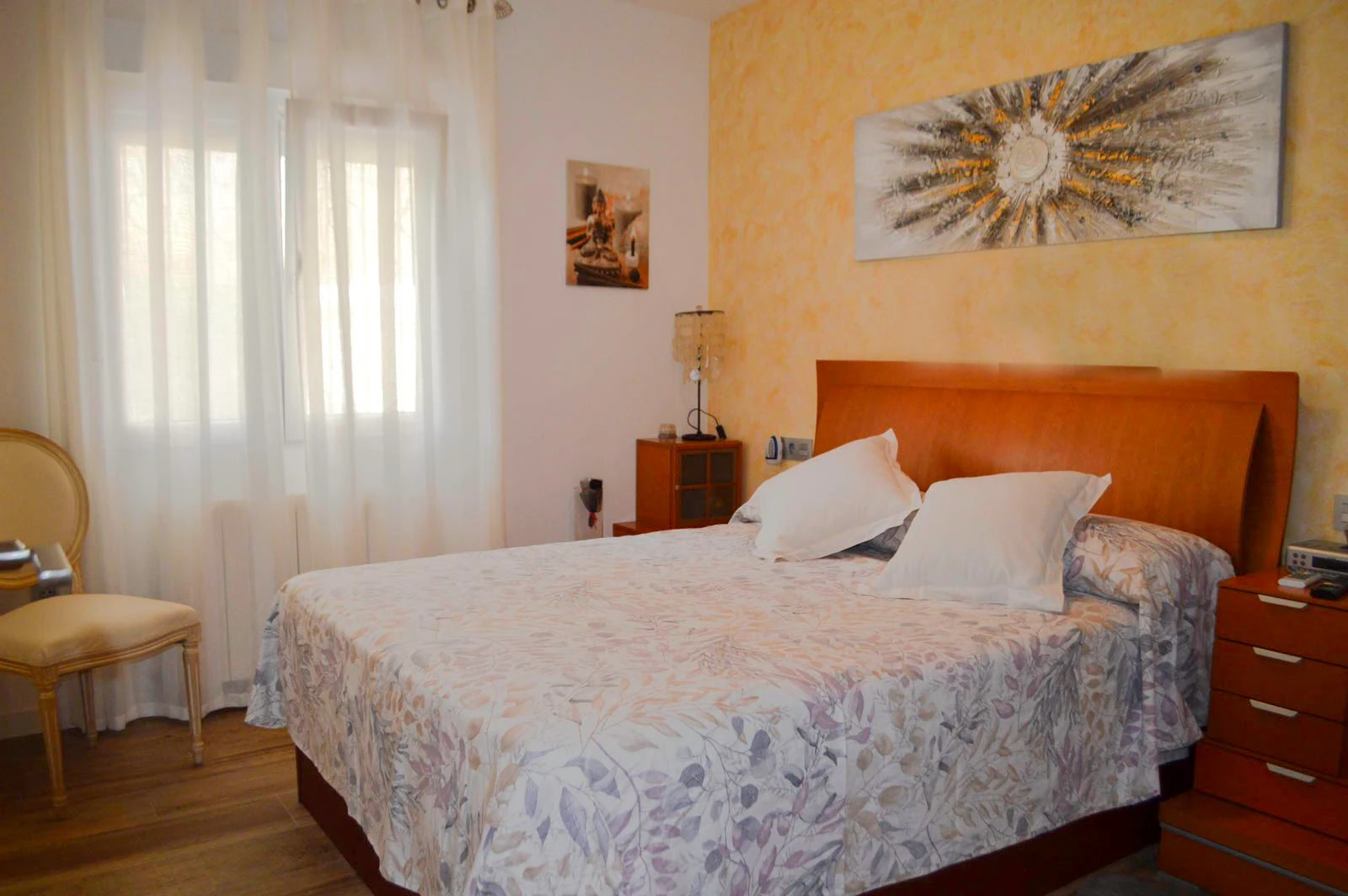 4 bedroom villa in Las Marinas, in the area of Las Brisas
