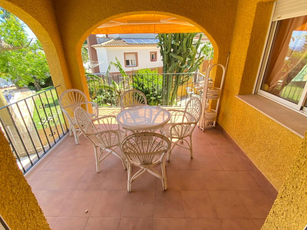 Nice villa for sale in the Montgo