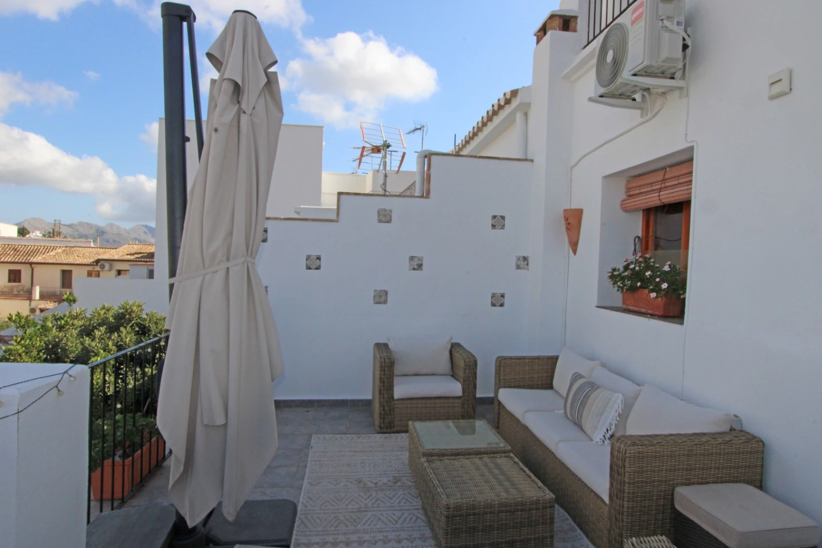 Inmaculate village house for sale in Orba