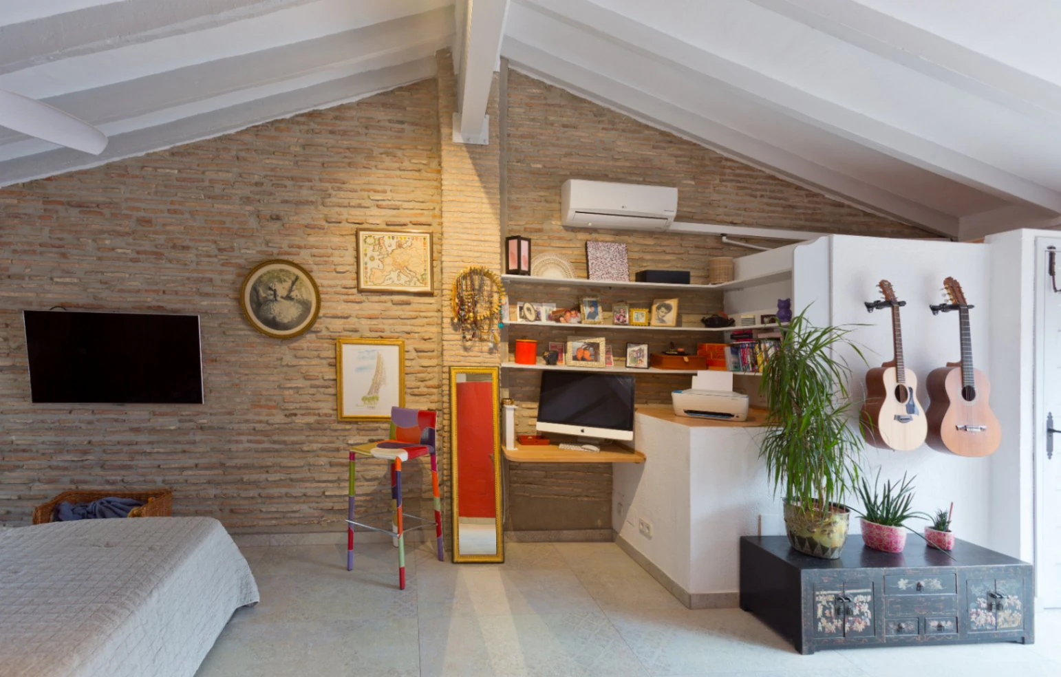 Encantadora Casa Reformada en el Corazón del Casco Antiguo de Dénia