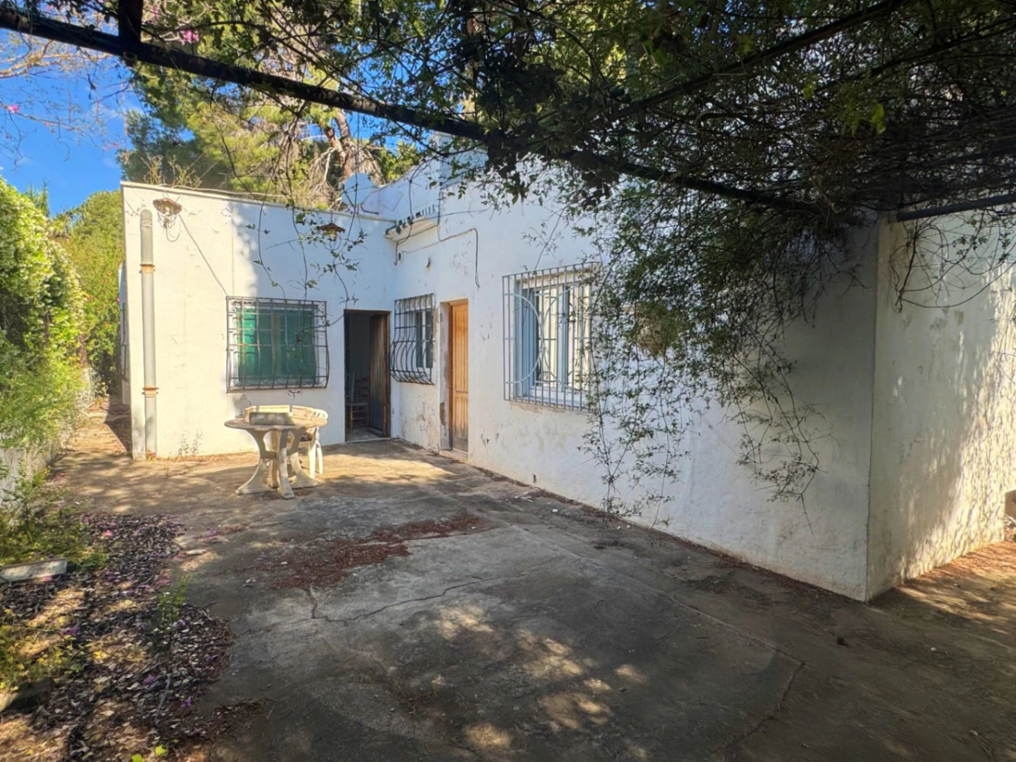 Villa for sale in Las Rotas, Denia