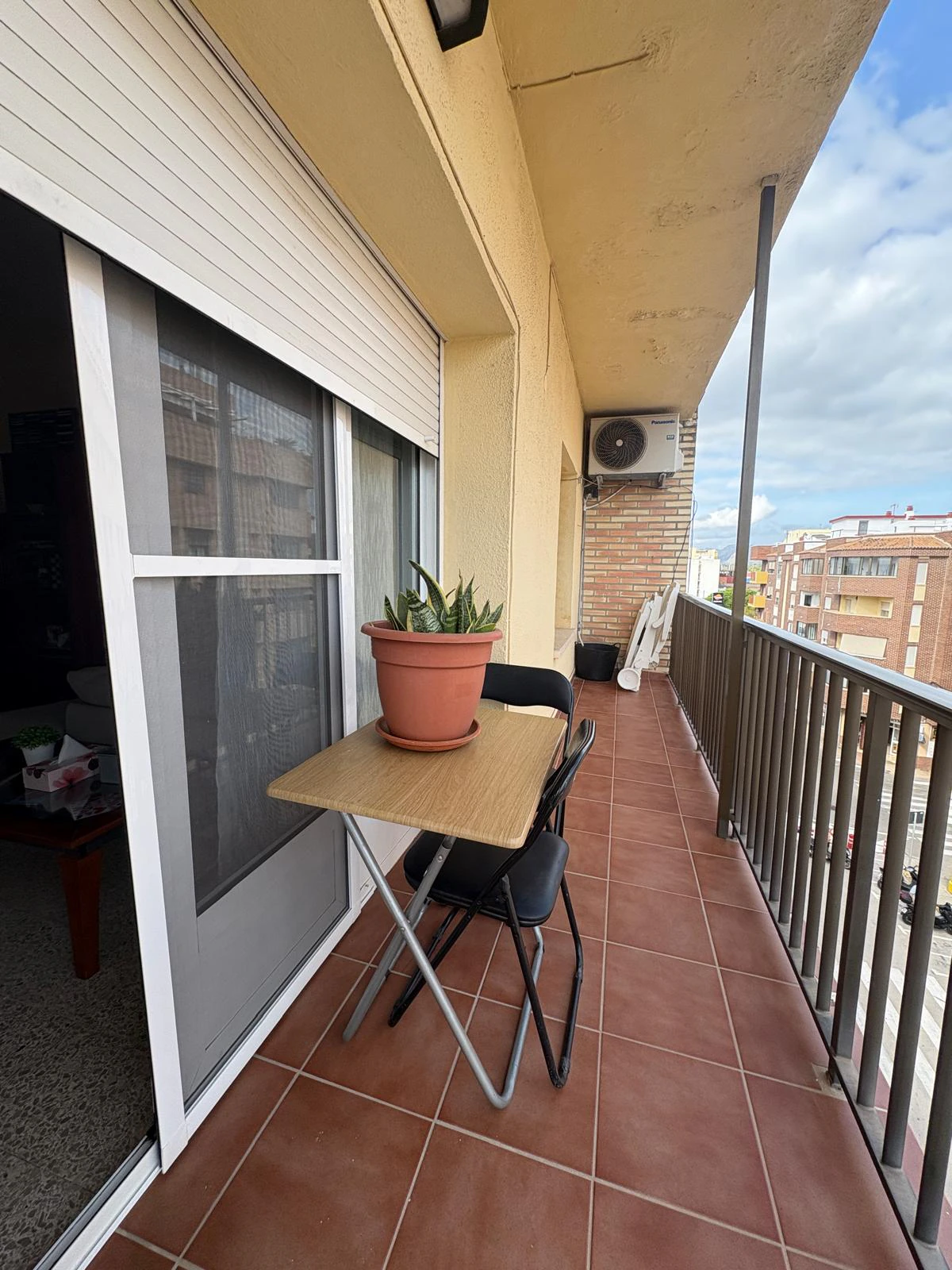 Apartment with great potential at the entrance of Dénia.