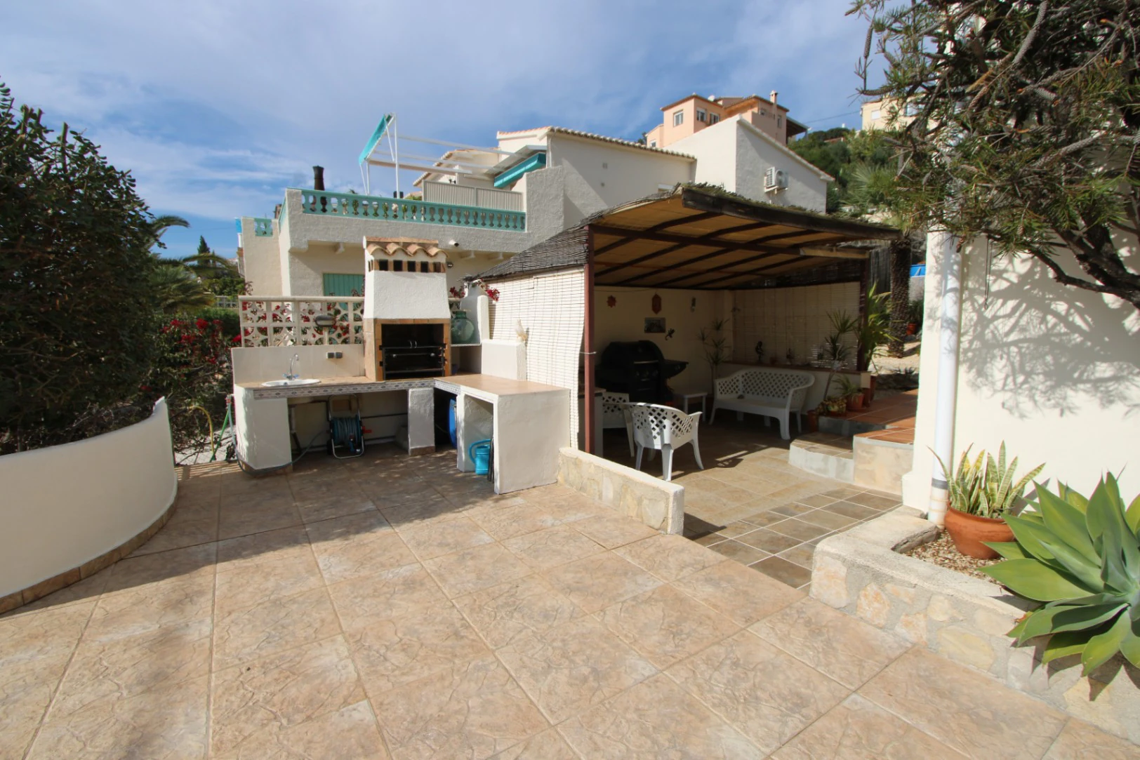 Chalet à vendre avec piscine à Sanet