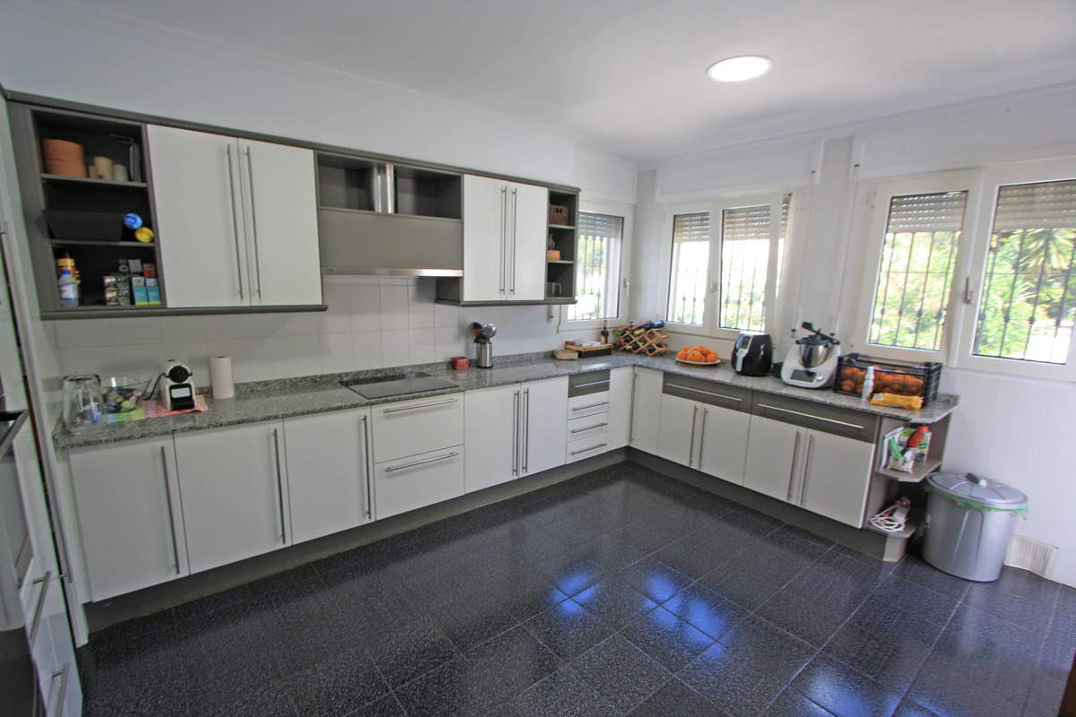 Magnificent villa for sale in Las Rotas, Dénia