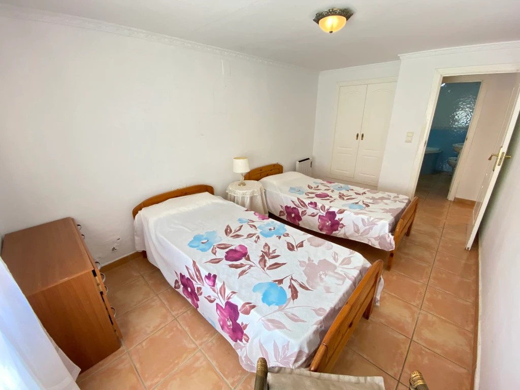 Nice villa for sale in the Montgo