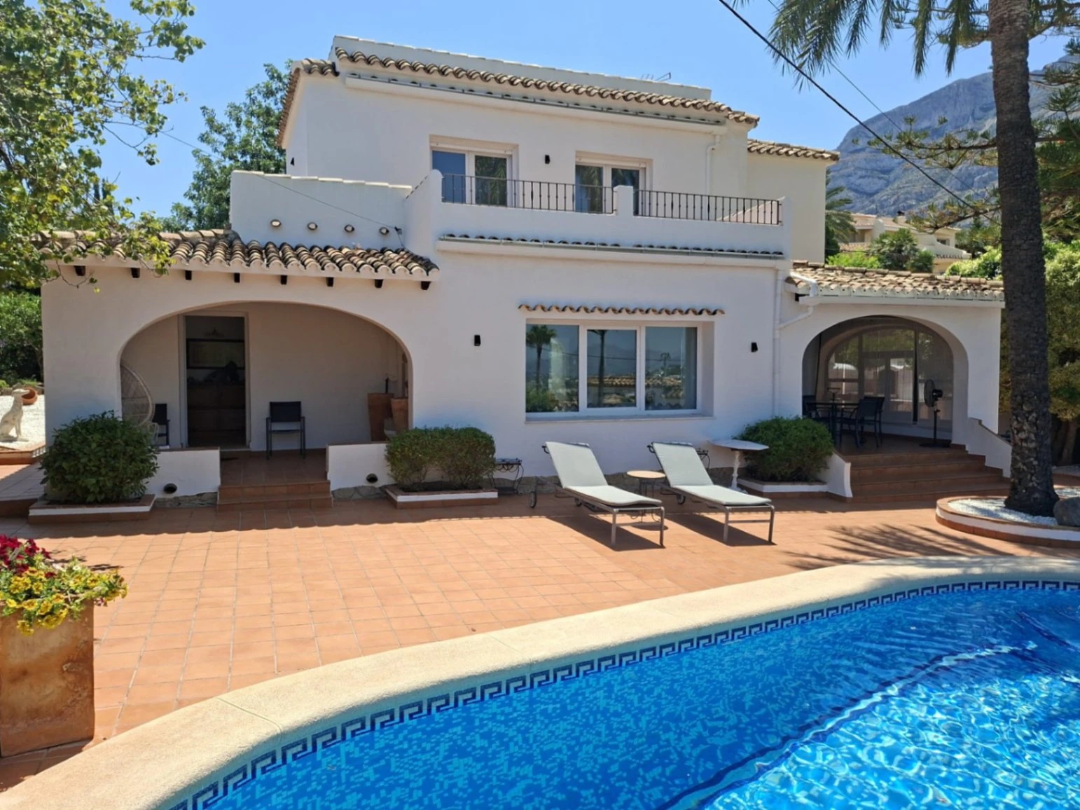 Villa with views of the sea, on the Montgo in Denia