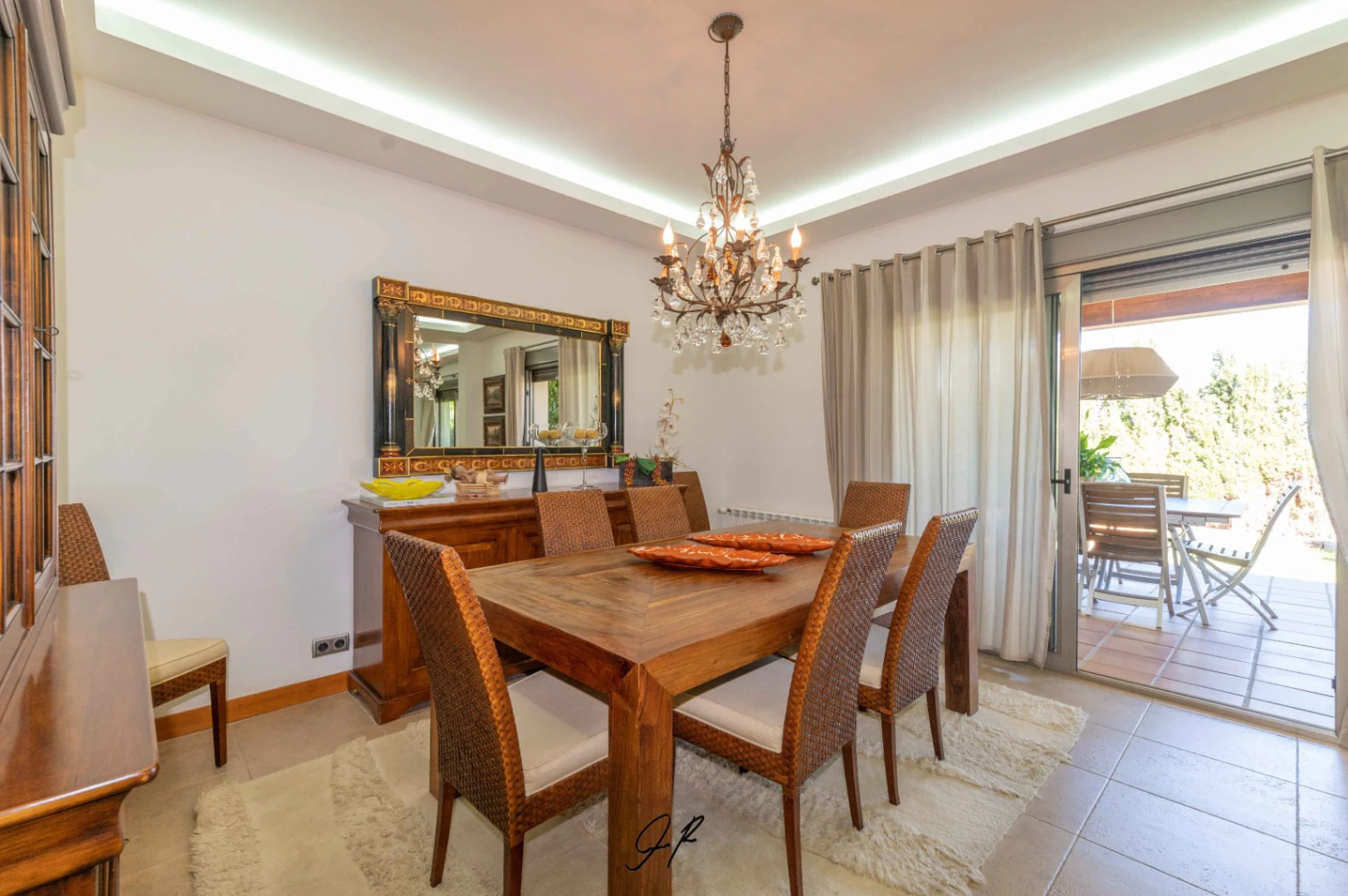 Luxury chalet in excellent residential area - Denia