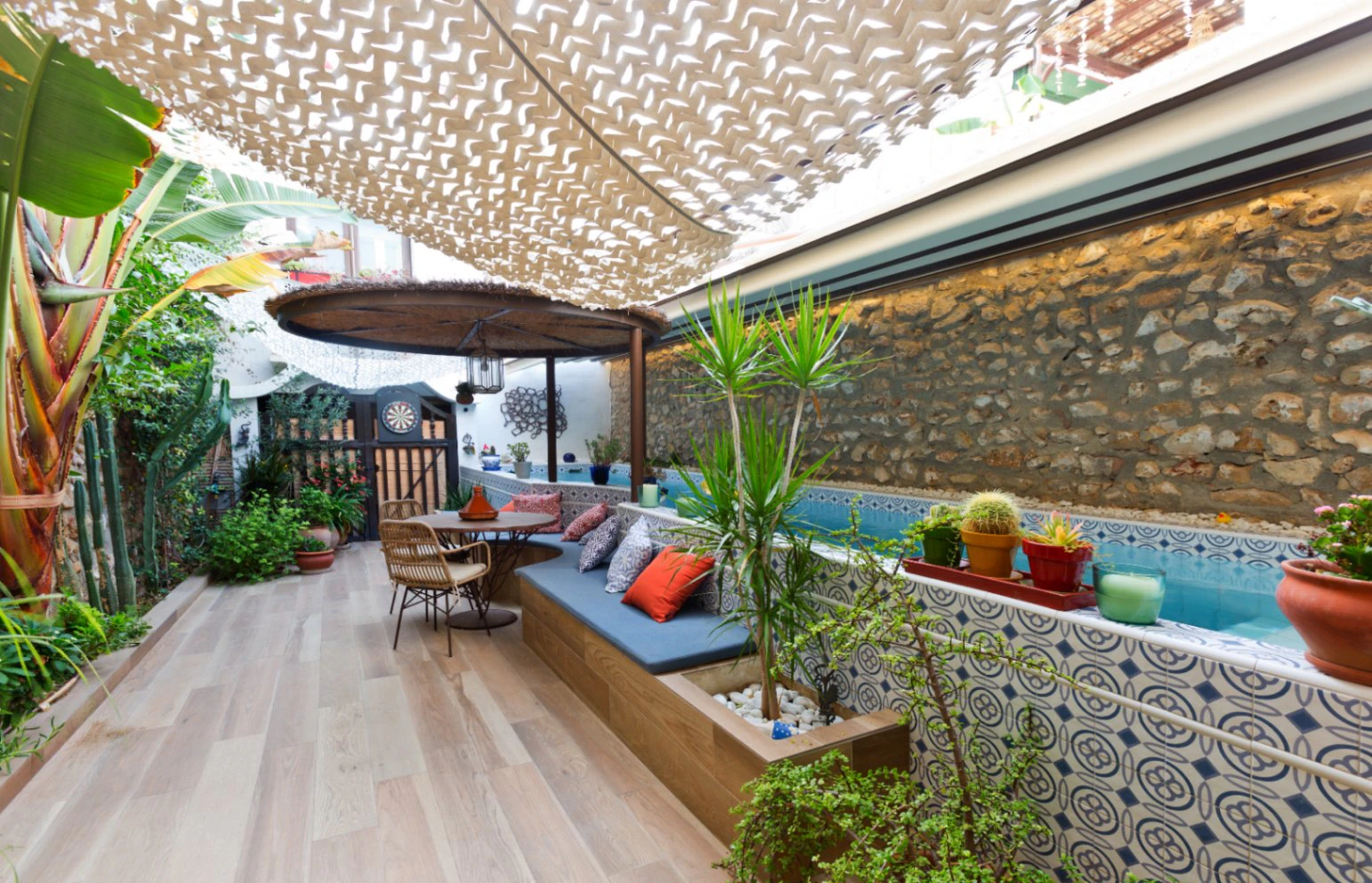 Encantadora Casa Reformada en el Corazón del Casco Antiguo de Dénia