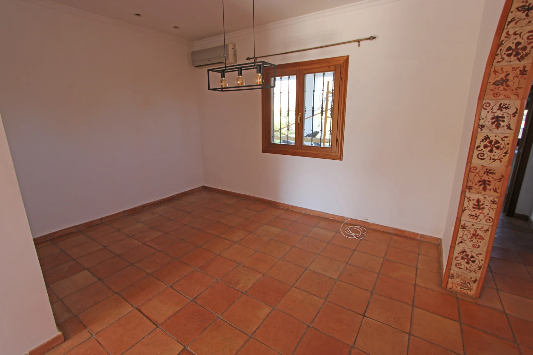 Villa / Finca con piscina en venta Orba