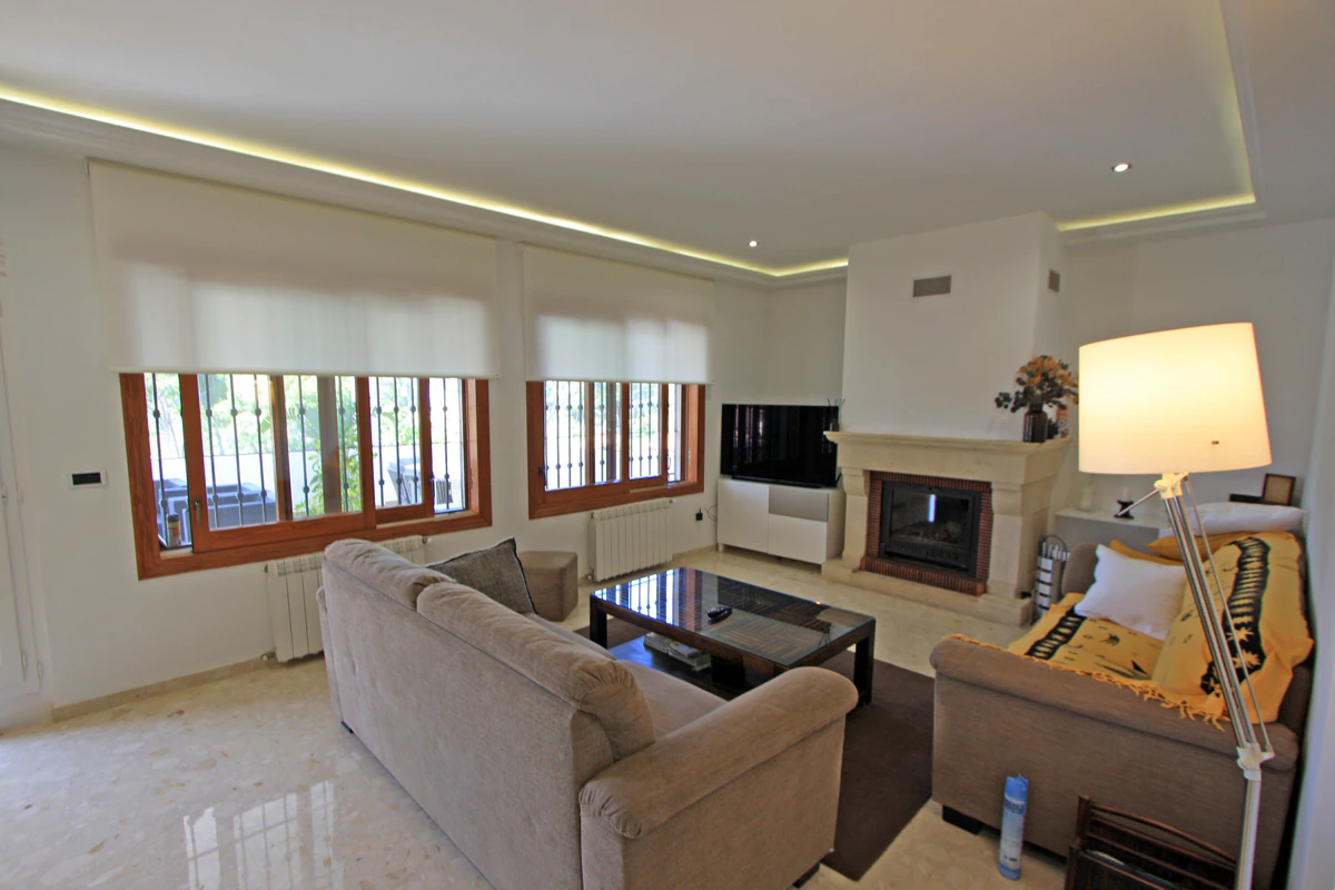 Magnificent villa for sale in Las Rotas, Dénia