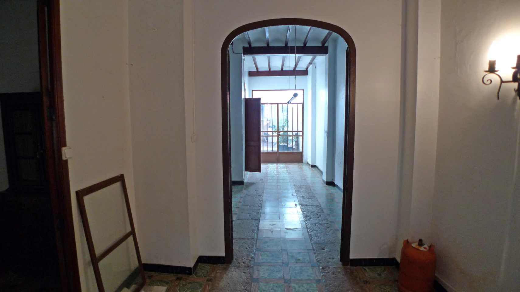 Casa de pueblo a la venta para reformar en Jalón