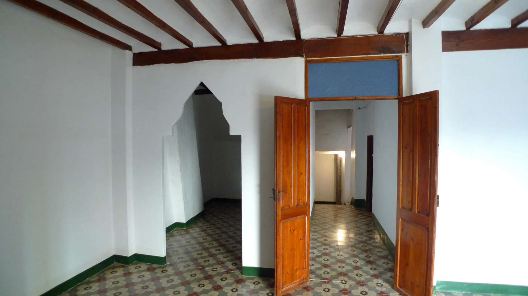 Casa de pueblo a la venta para reformar en Jalón