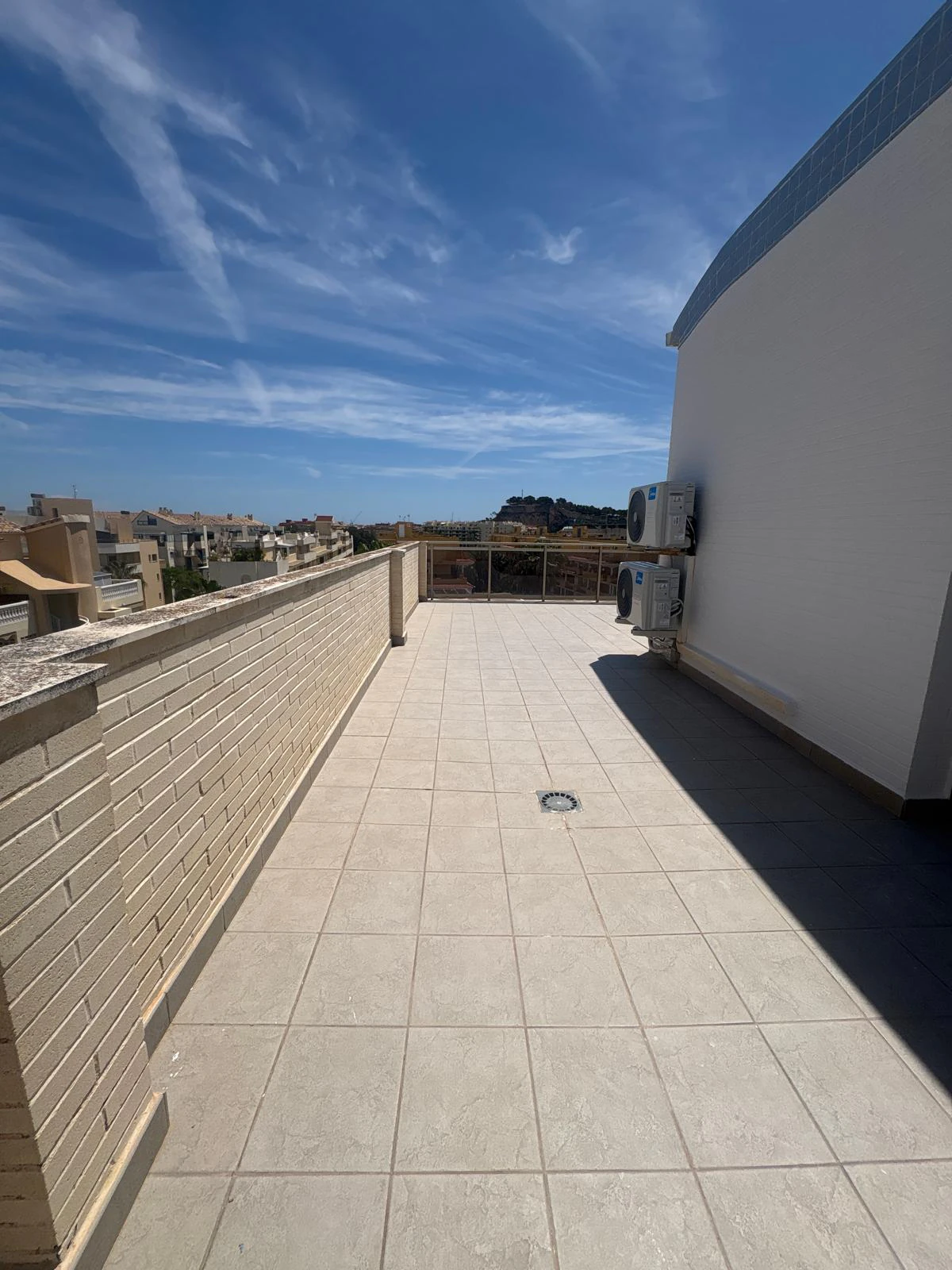 Penthouse duplex exclusif au Km 1 des Marinas, Dénia