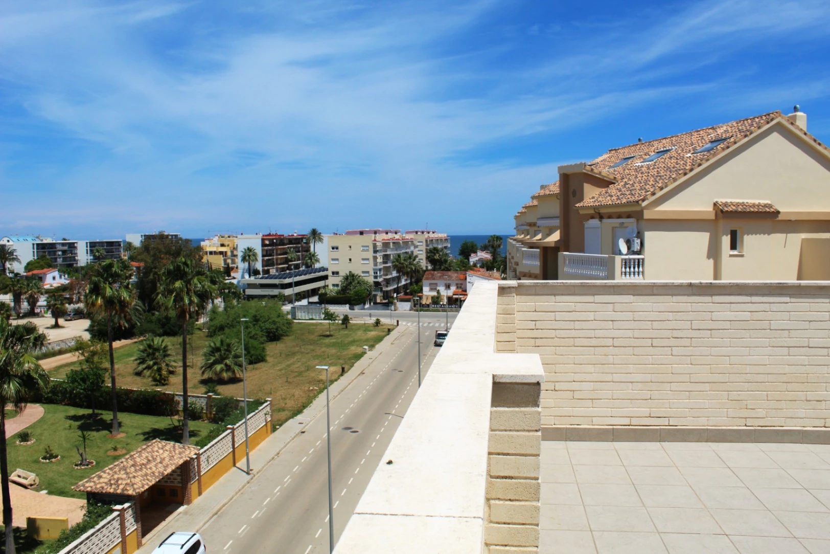 Penthouse duplex exclusif au Km 1 des Marinas, Dénia
