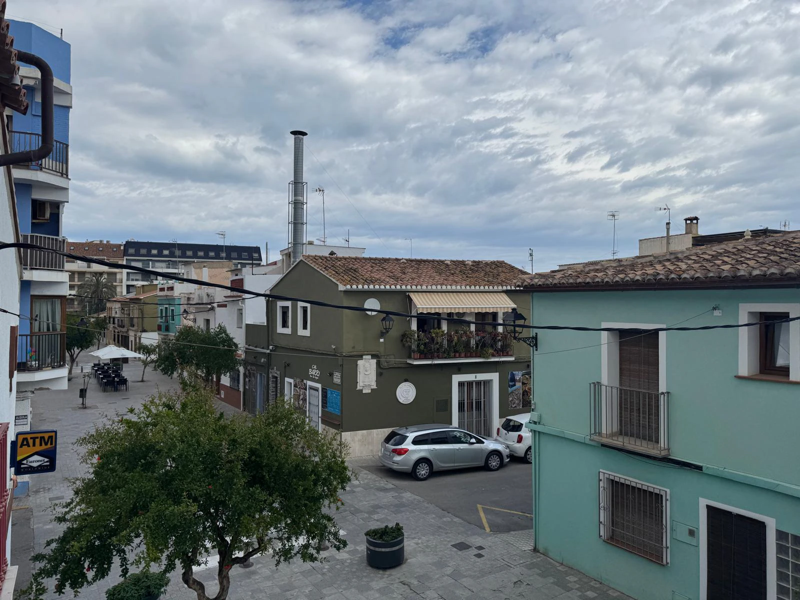 Casa  tipica de pueblo en Denia con 3 dormitorios en venta