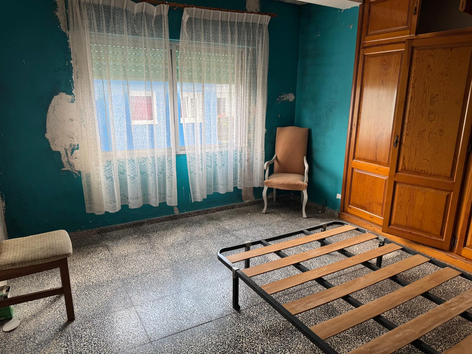 Casa  tipica de pueblo en Denia con 3 dormitorios en venta
