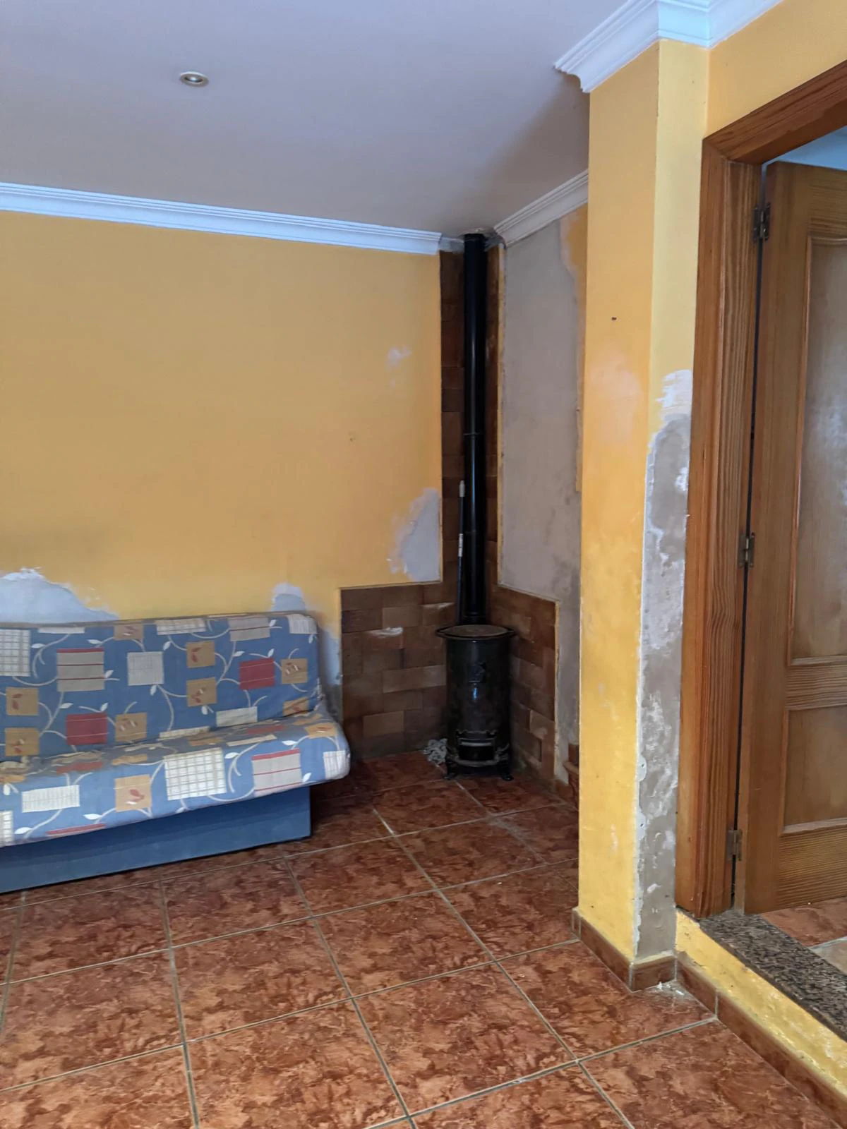 Casa  tipica de pueblo en Denia con 3 dormitorios en venta
