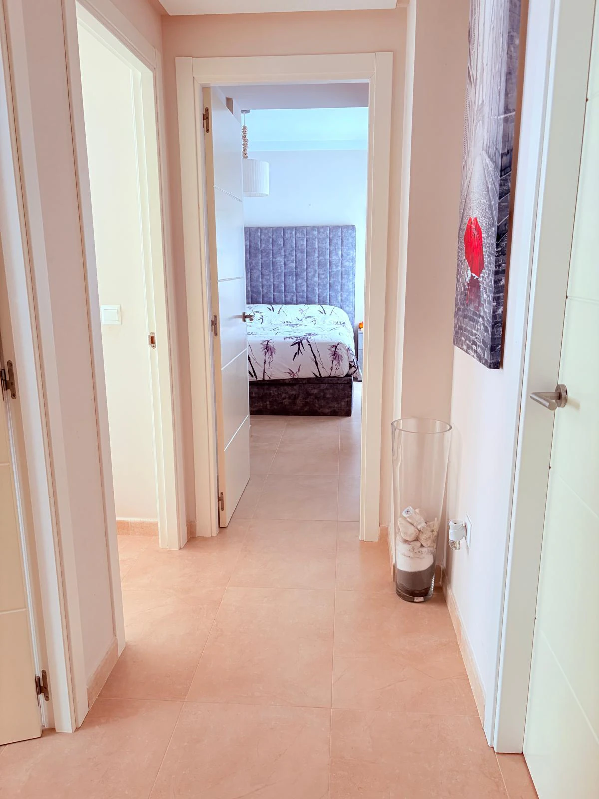 Apartamento PRIMERA LINEA PLAYA Denia con 3 dormitorios y piscina comunitaria
