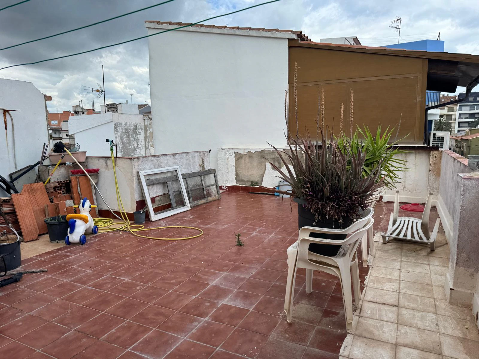 Casa  tipica de pueblo en Denia con 3 dormitorios en venta