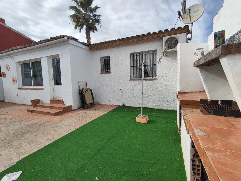 Chalet aux Marinas km 1.5