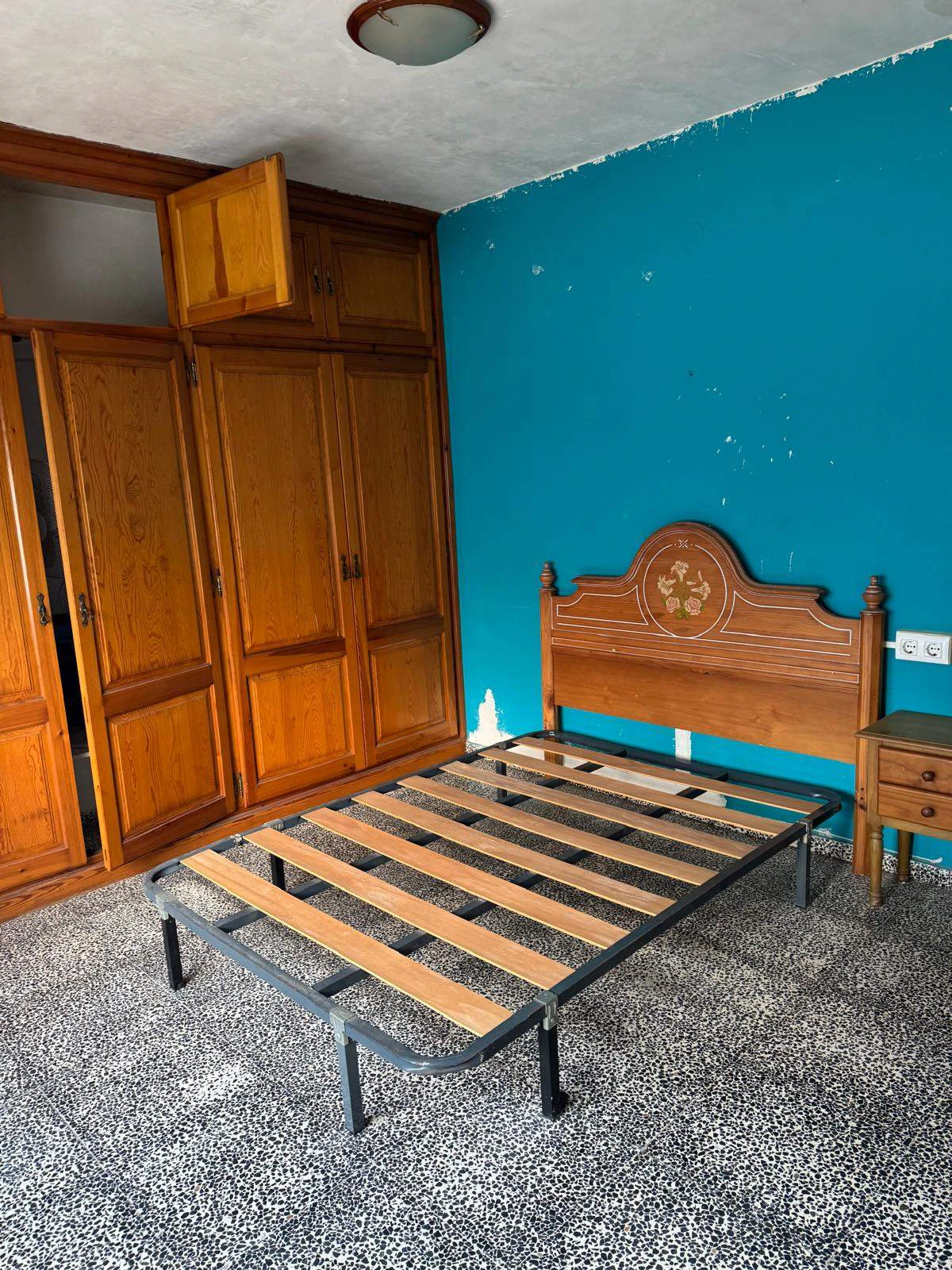 Casa  tipica de pueblo en Denia con 3 dormitorios en venta