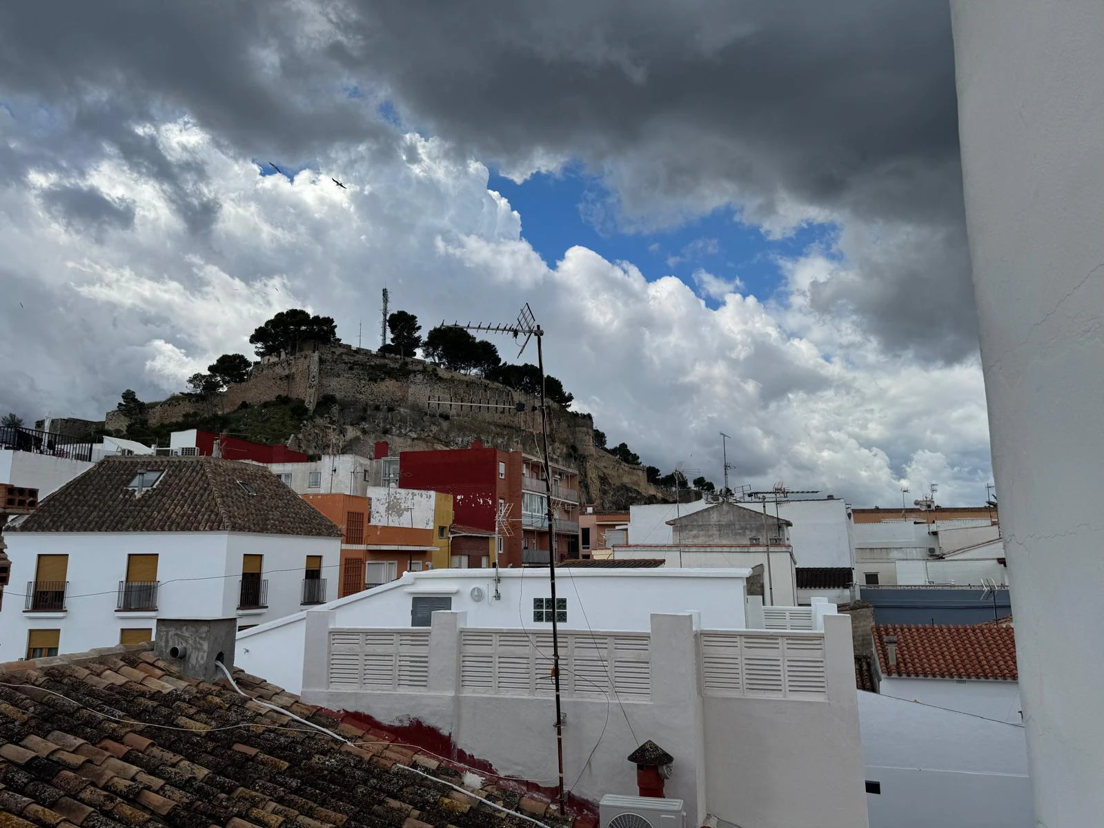 Casa  tipica de pueblo en Denia con 3 dormitorios en venta