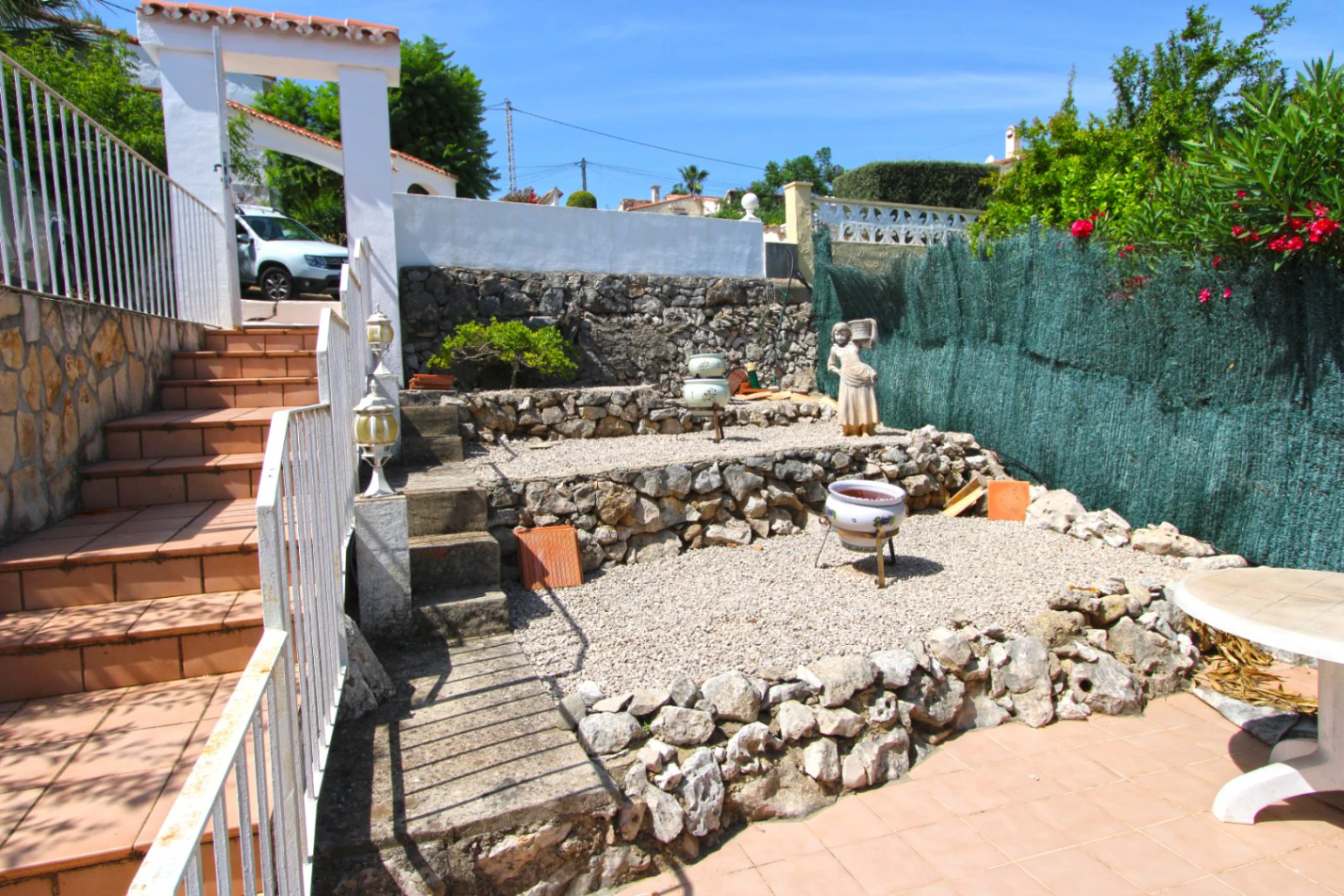 Chalet a la venta con vistas panorámicas al valle y al mar en Orba