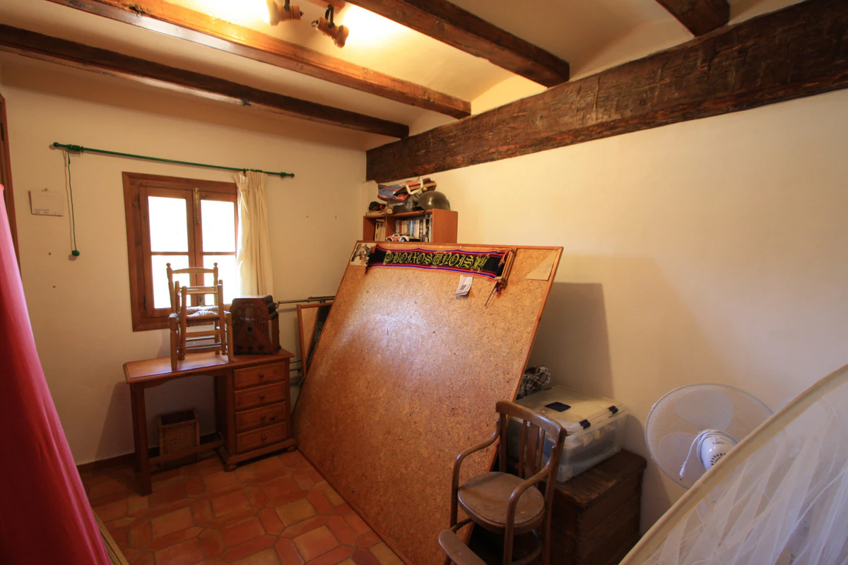 VILLA - FARMHOUSE WITH SOUTH - WEST ORIENTATION IN JÁVEA
