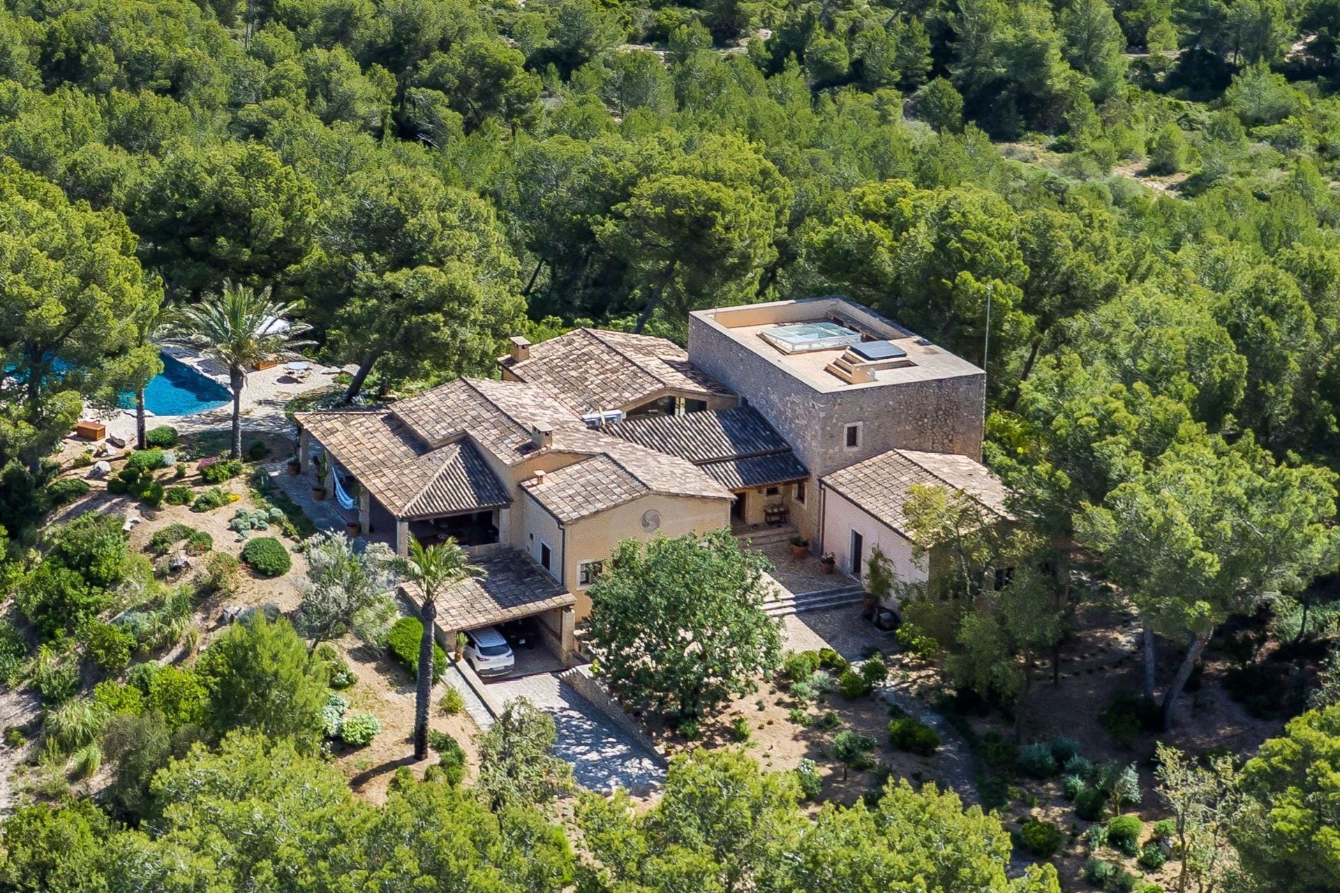 Finca única en Mallorca con impresionantes vistas de toda la bahía