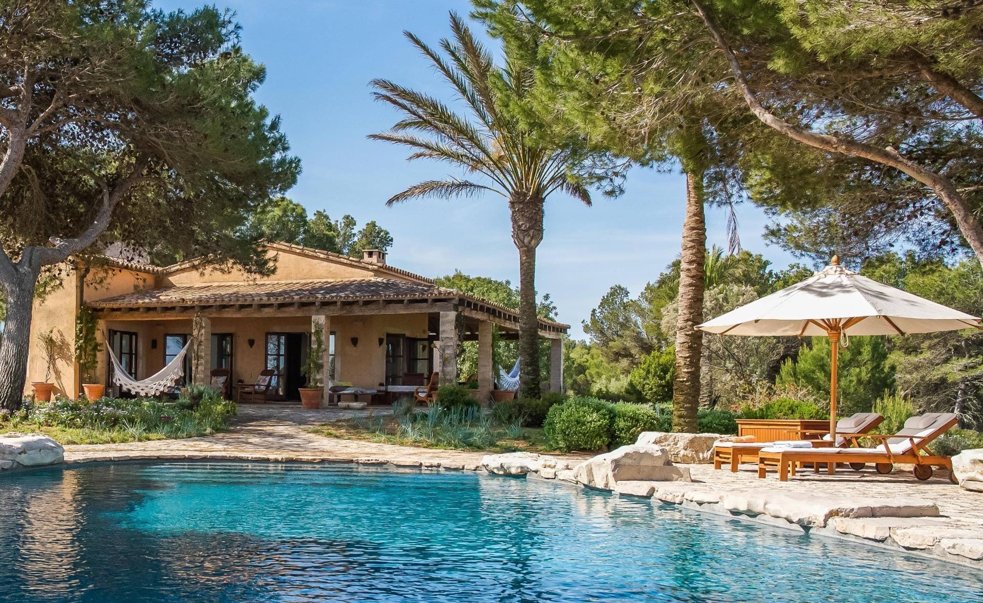 Finca única en Mallorca con impresionantes vistas de toda la bahía