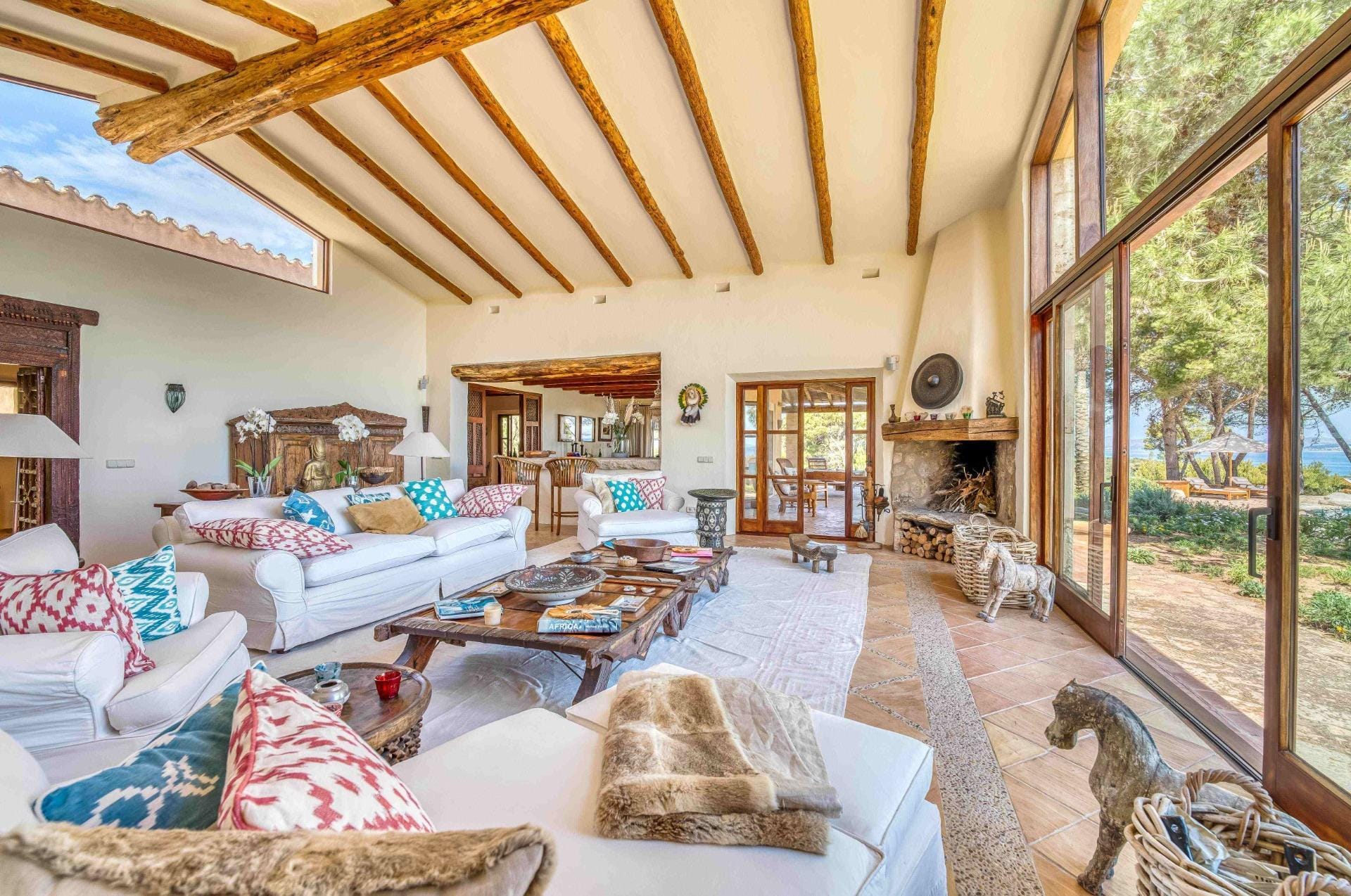 Finca única en Mallorca con impresionantes vistas de toda la bahía