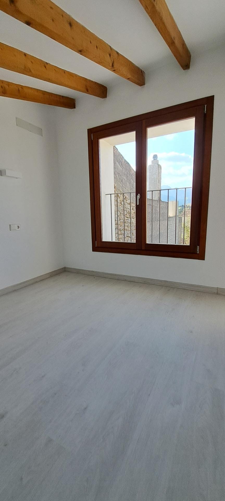Hermosa casa de pueblo completamente restaurada en Campanet, zona tranquila y privilegiada