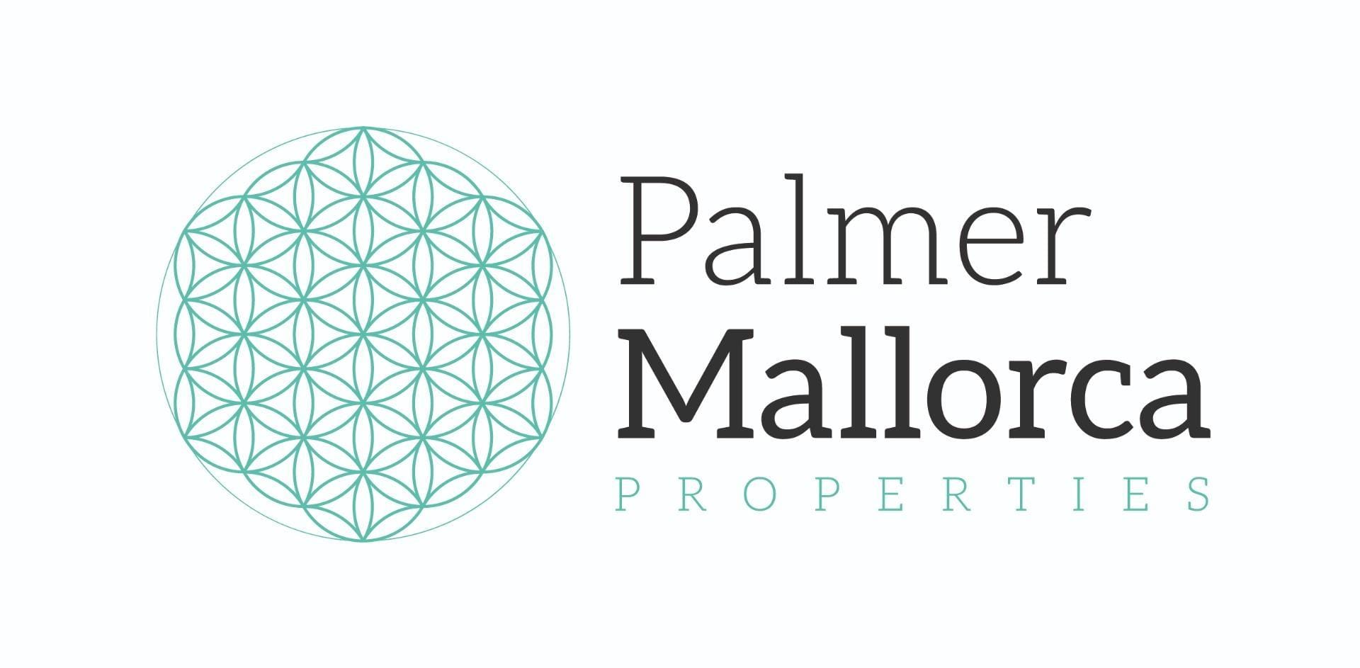 Gran oportunidad en una ubicación privilegiada en Puerto Alcudia. 3 locales comerciales contiguos