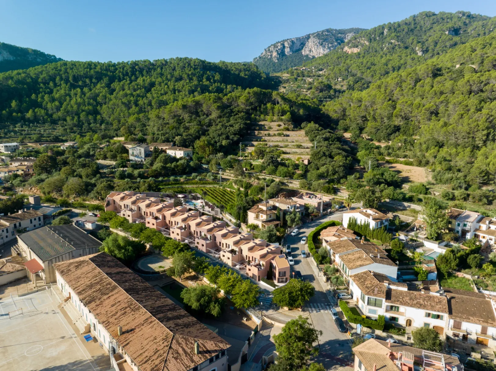 Casa adosada en venta en Esporles con 3 dormitorios y piscina