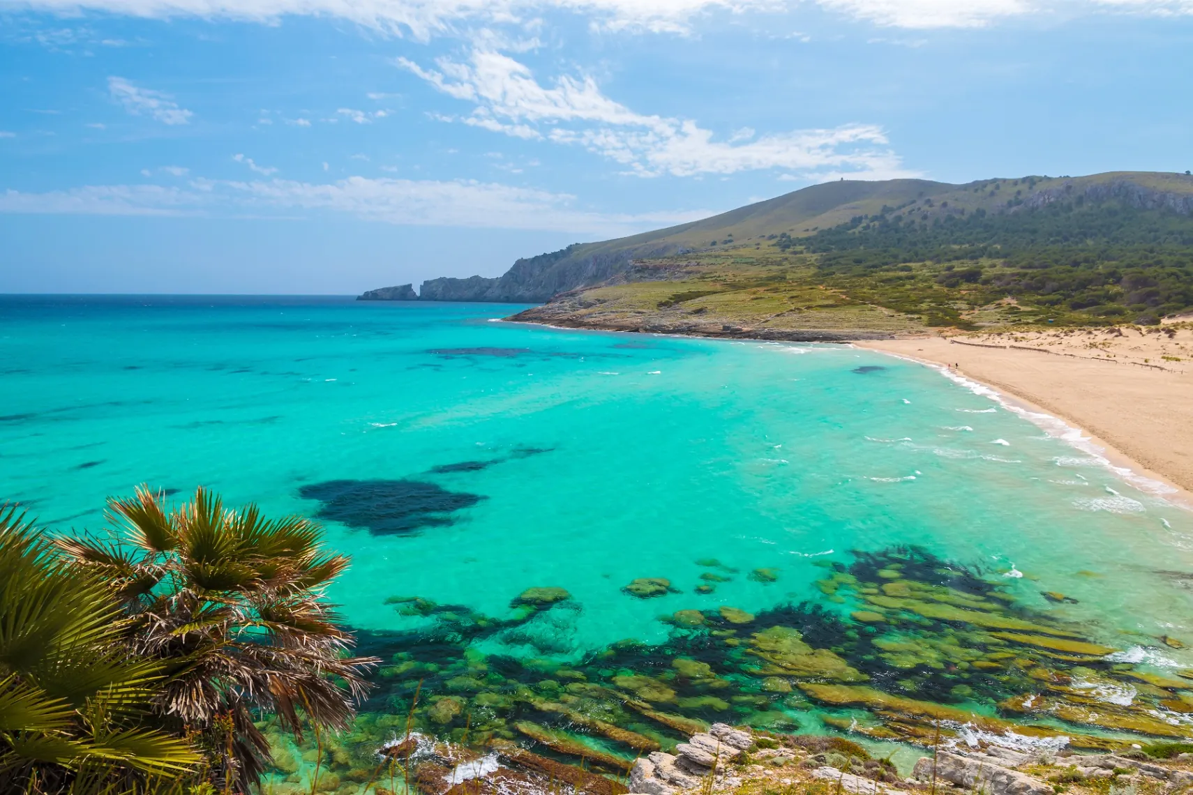 Adosados de obra nueva en Artà: Diseño contemporáneo y esencia mallorquina