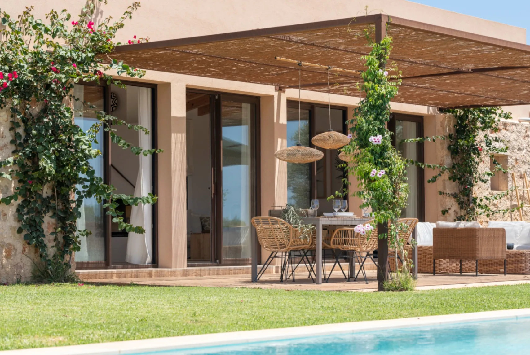 Eco-Lujo en Manacor: Diseño de vanguardia y conexión total con la naturaleza