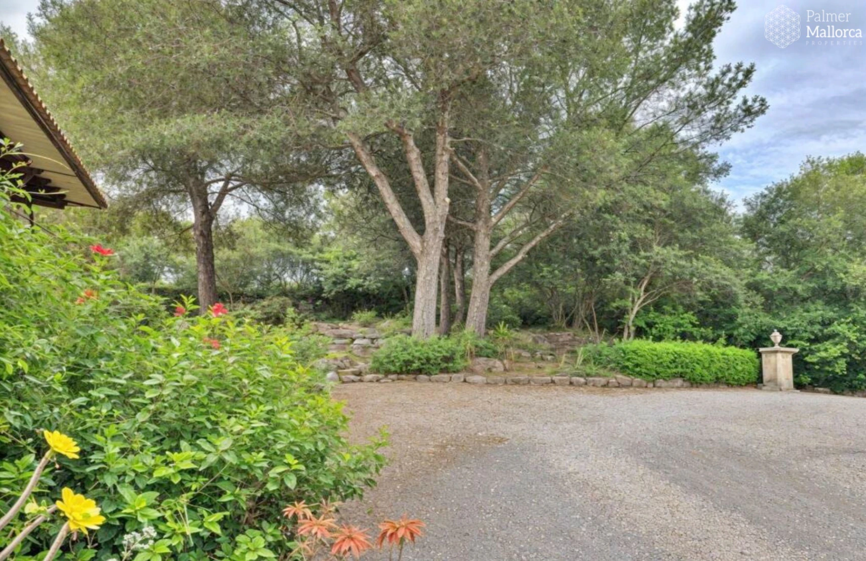 Charming Country House with Pool for Sale in Alcudia